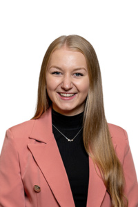 eva hoellinger1