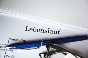 curriculum vitae 1756264 1280 lebenslauf bewerbung
