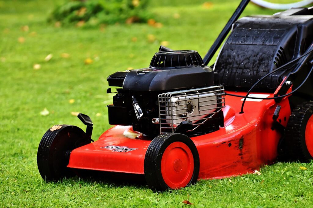 lawn mower 2293876 1280
