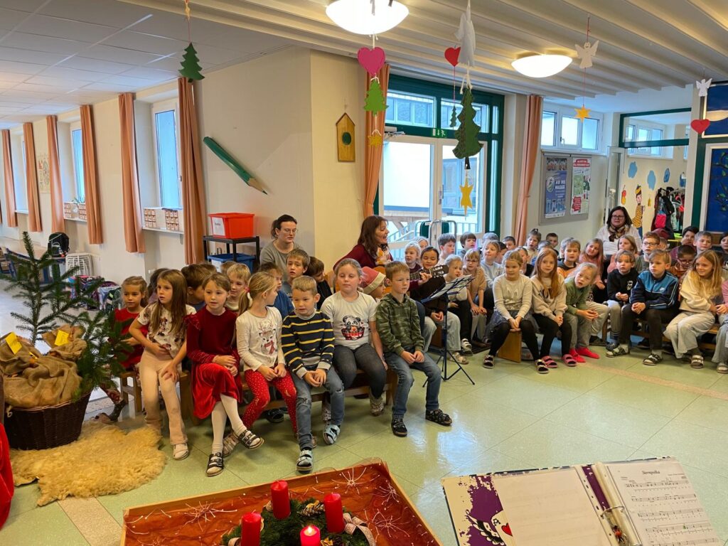 Nikolausfeier VS Bild 2 Foto VS St. Aegidi Nikolausfeier VS Bild 2 Foto VS St. Aegidi