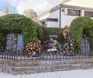 kriegerdenkmal ausschnitt 11 2023