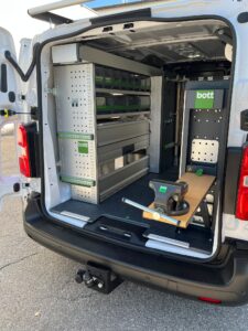 Bott-System mit Halterungen und div. Werkzeug